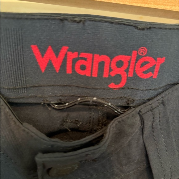 Wrangler Black Lightweight Pants - Picture 2 of 5